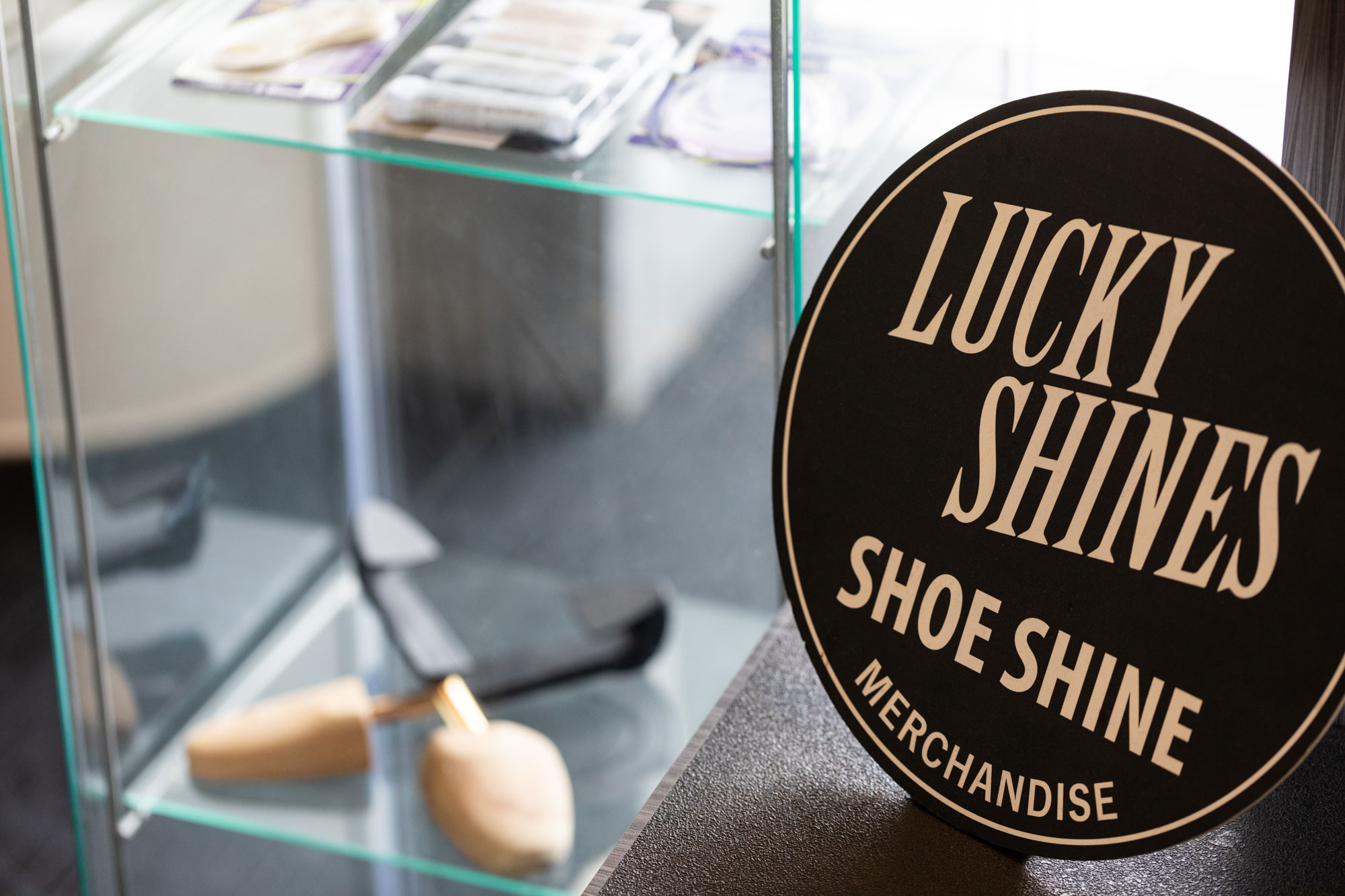 SEA Lucky Shines Shoe Shine Merchandise Detail