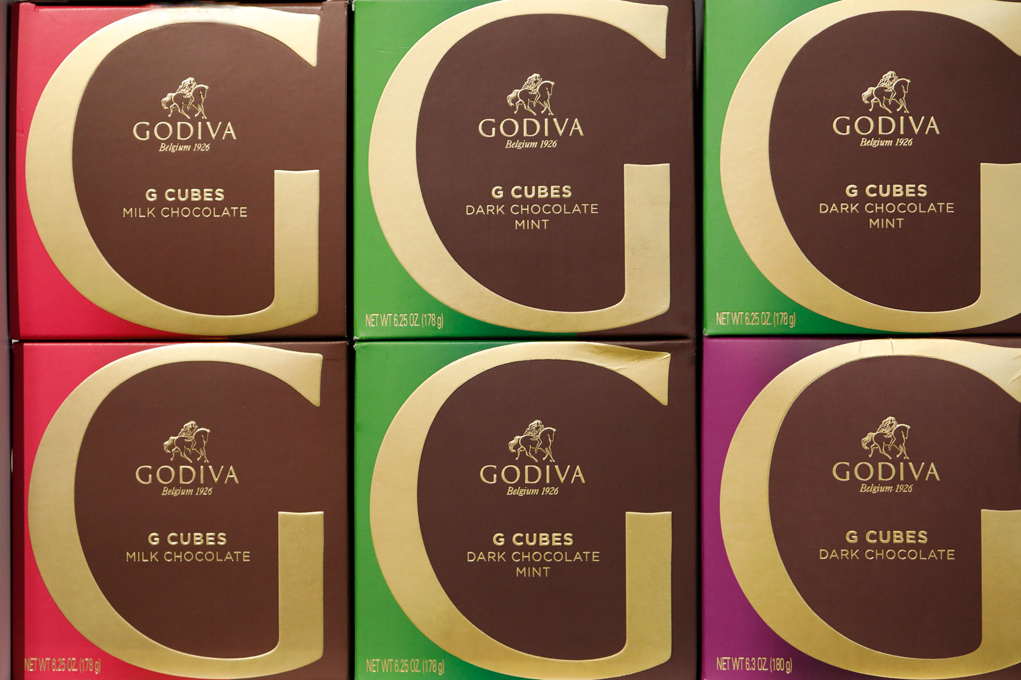 SEA New Stand Godiva G Cubes Chocolates