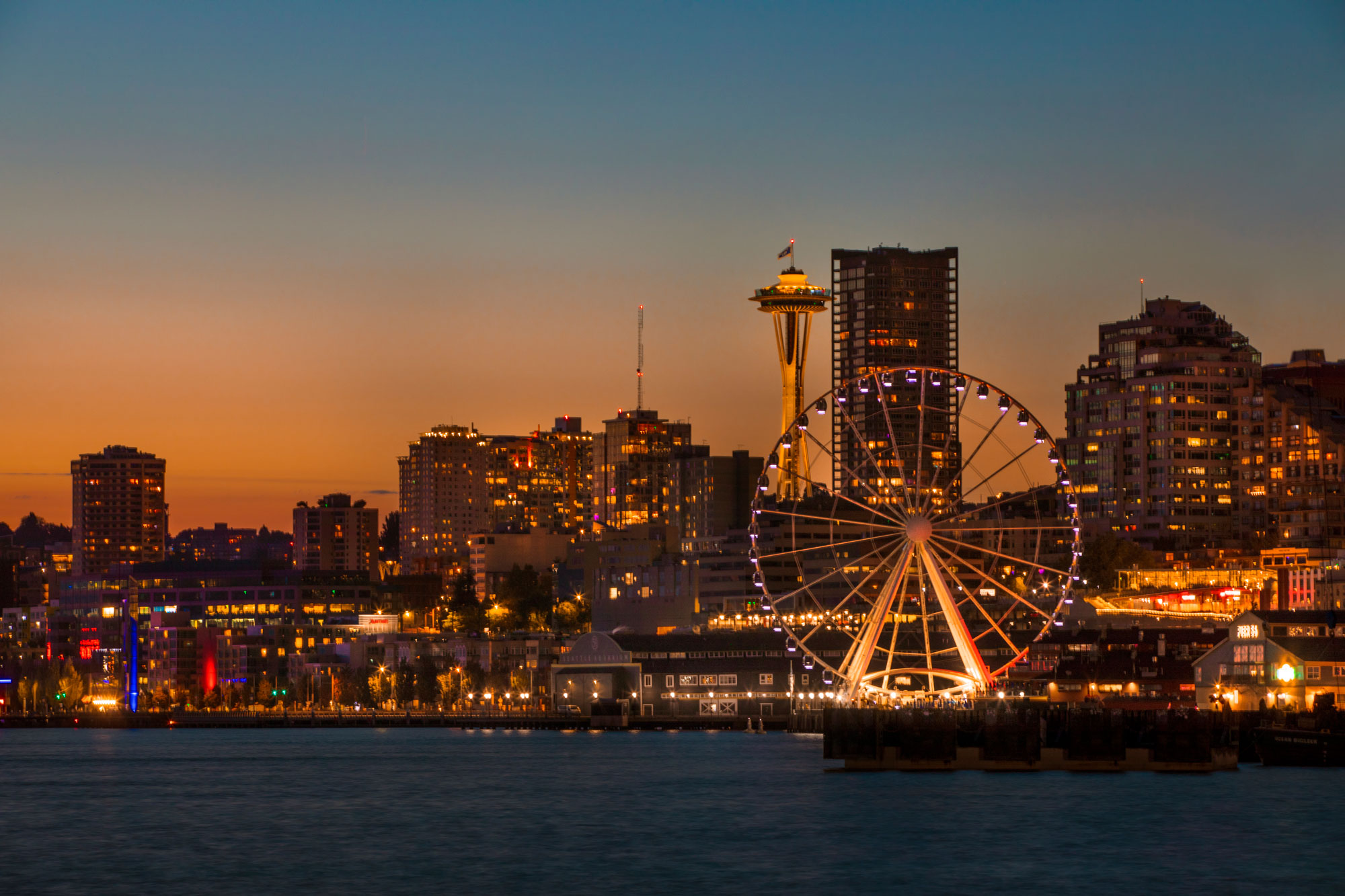 Seattle city shot with skyline, ferris wheel and Space Needle