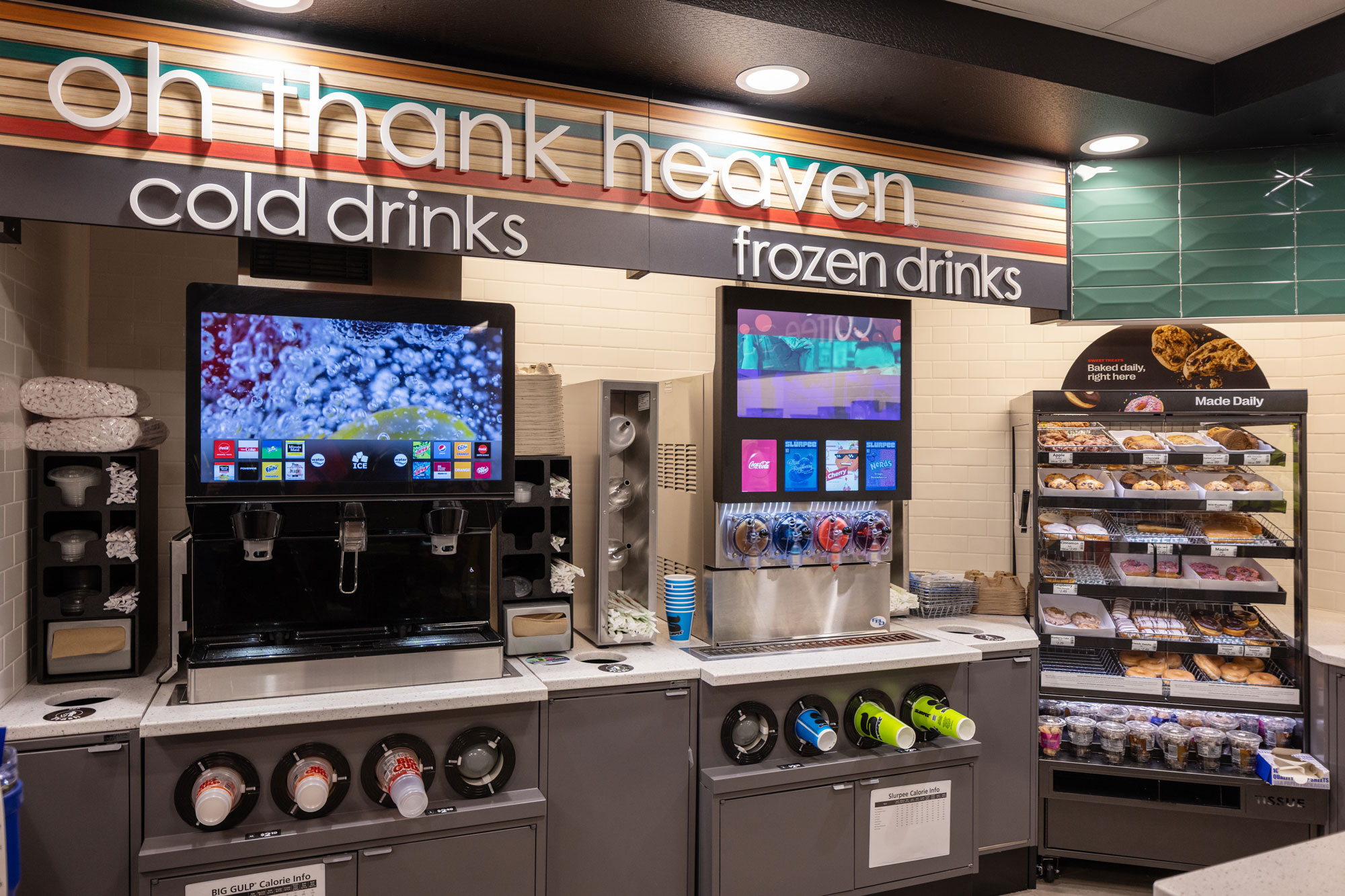 7-Eleven cold drinks and frozen drinks display