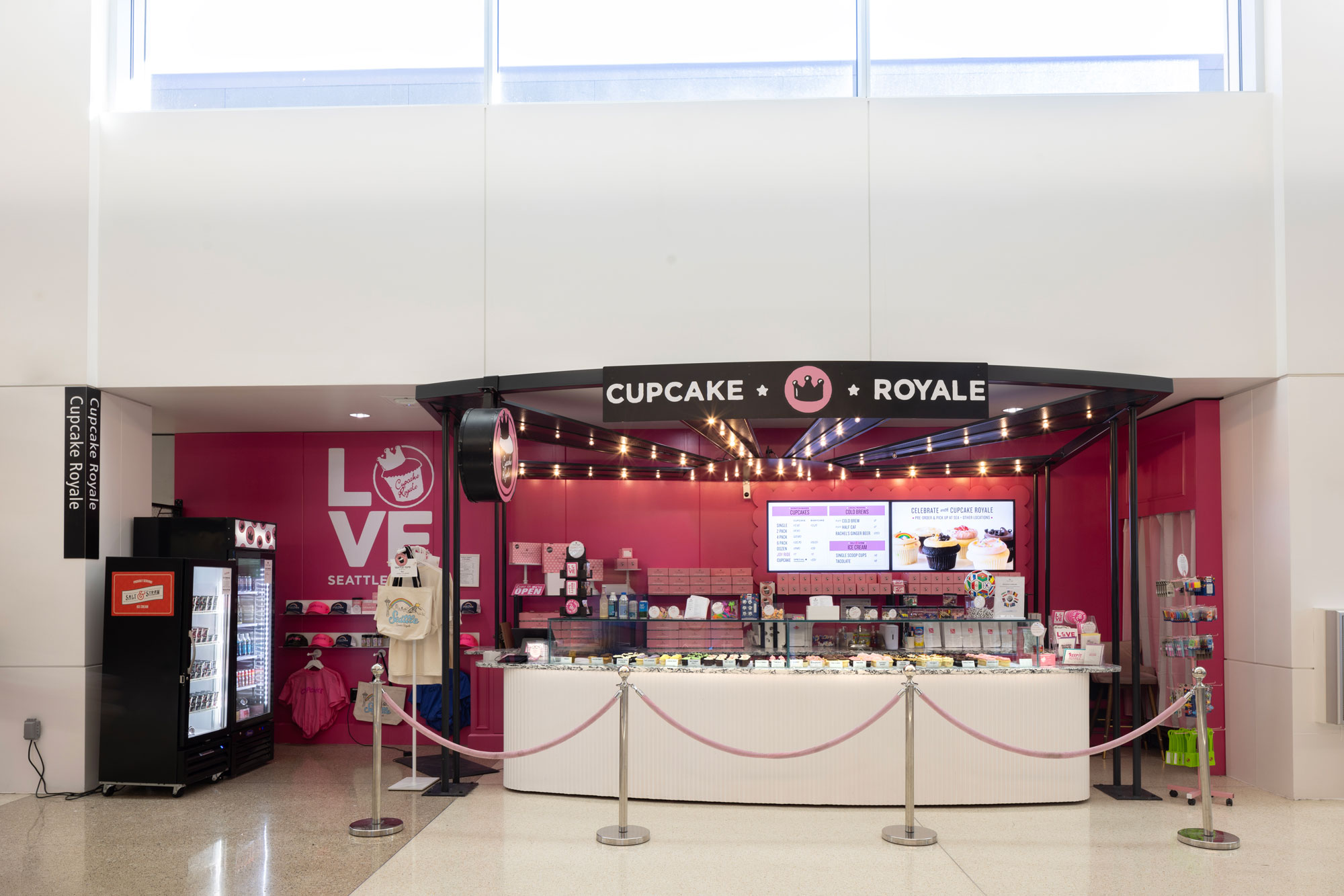 Cupcake Royale kiosk