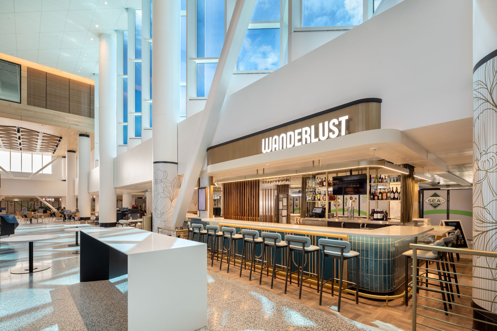 Wanderlust Bar with no travelers